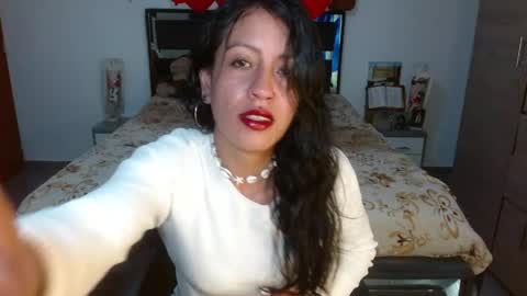 samantha singh1 online show from April 25, 2:58 am