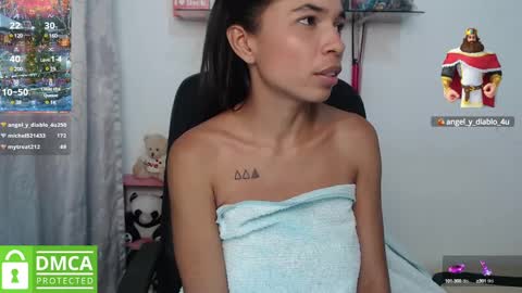 Snapshot of samanthaa_queen chatting on December 30, 2:30 pm sam online show from December 30, 2:30 pm