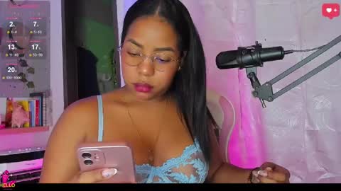 Samantha Bloom  online show from March 3, 1:21 am