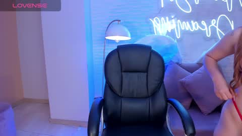 Samantha Klein online show from December 30, 5:34 pm