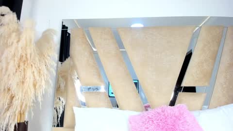 Samantha online show from March 11, 7:47 pm