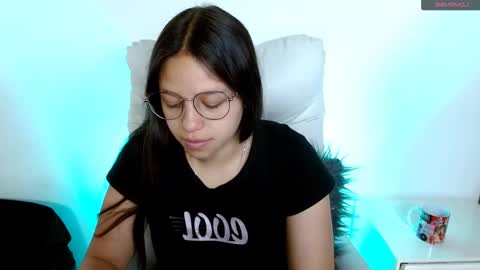 Snapshot of samantharoldan chatting on January 9, 1:24 pm Samantha online show from January 9, 1:24 pm