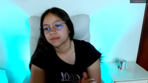 Snapshot of samantharoldan chatting on January 9, 4:49 pm Samantha online show from January 9, 4:49 pm