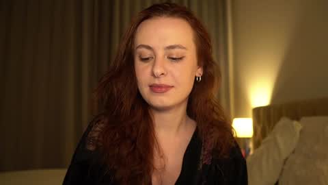 Snapshot of samanthavixen chatting on March 1, 6:54 pm Goddess Samantha Vixen online show from March 1, 6:54 pm