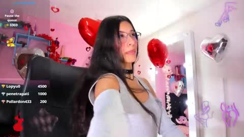Snapshot of samaracortez chatting on February 22, 2:17 am Sammy online show from February 22, 2:17 am