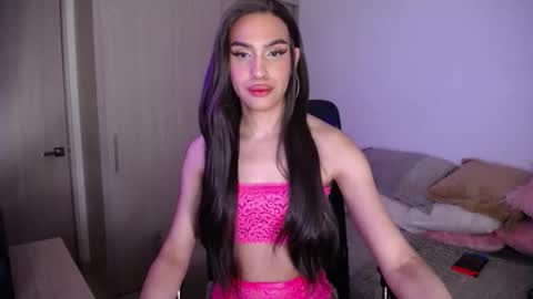 Snapshot of samarasilex chatting on October 6, 2:42 am Samara Silex online show from October 6, 2:42 am
