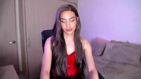Snapshot of samarasilex chatting on October 7, 2:31 am Samara Silex online show from October 7, 2:31 am