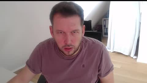 Snapshot of samariterbw chatting on November 12, 8:04 am TopBoy online show from November 12, 8:04 am