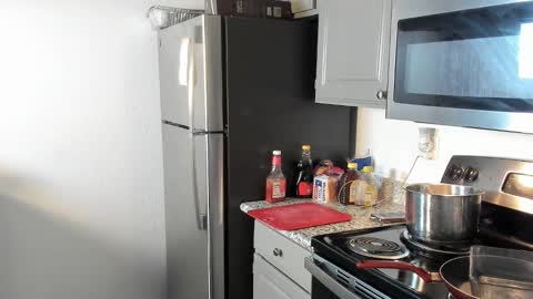 Yaya online show from January 24, 4:59 am