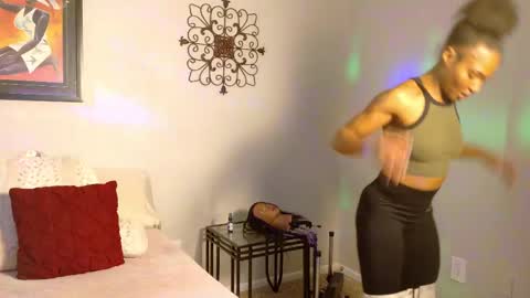 Yaya online show from February 19, 5:38 am