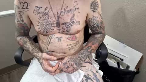 Snapshot of samboiamtho chatting on February 20, 6:17 am samboiamtho online show from February 20, 6:17 am