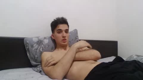 Snapshot of samcumtv chatting on November 28, 7:05 pm multitooman online show from November 28, 7:05 pm