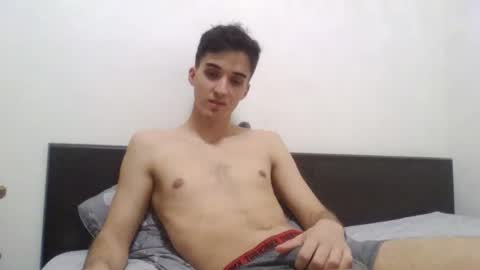 Snapshot of samcumtv chatting on November 29, 10:35 pm multitooman online show from November 29, 10:35 pm