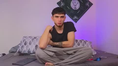 samevansx online show from September 26, 1:59 pm