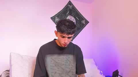 samevansx online show from February 20, 3:56 pm