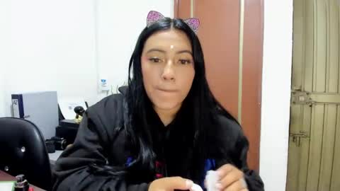 sami_cutte online show from January 8, 2:35 am