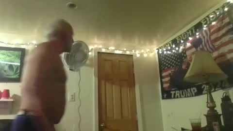 Snapshot of samiikayy chatting on September 23, 6:49 am samiikayy online show from September 23, 6:49 am