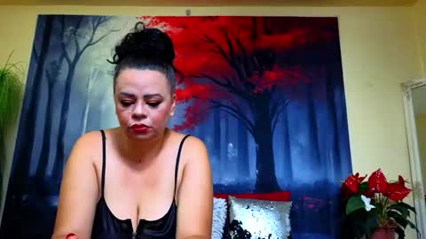     online show from September 12, 7:58 pm