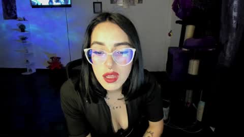 Snapshot of samismith77 chatting on January 7, 9:25 pm SARA online show from January 7, 9:25 pm