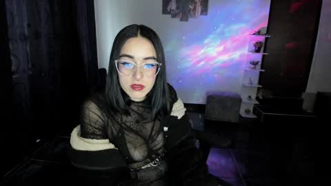 Snapshot of samismith77 chatting on January 25, 8:53 pm SARA online show from January 25, 8:53 pm