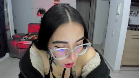 Snapshot of samismith77 chatting on October 21, 1:39 am SARA online show from October 21, 1:39 am