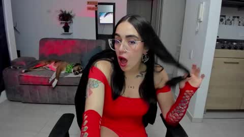 Snapshot of samismith77 chatting on November 26, 12:00 am SARA online show from November 26, 12:00 am