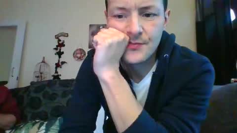 Snapshot of samlatty007 chatting on January 1, 3:03 pm sexy lad looking for fun online show from January 1, 3:03 pm