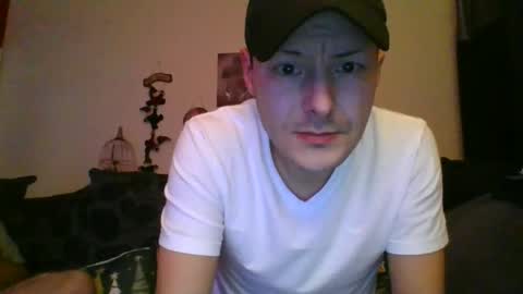 Snapshot of samlatty007 chatting on January 1, 6:16 pm sexy lad looking for fun online show from January 1, 6:16 pm