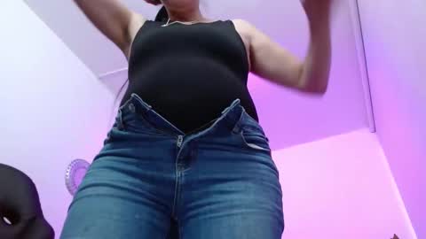 Snapshot of sammantha_sweet chatting on March 6, 8:48 pm Samantha online show from March 6, 8:48 pm