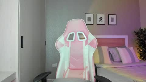 Ana online show from February 5, 1:58 am