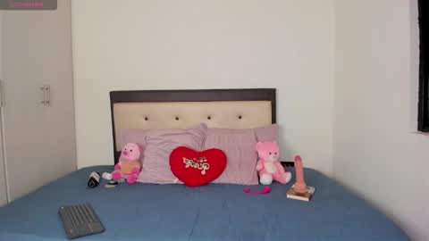 Snapshot of sammy_ithan chatting on February 21, 10:17 am sammy_ithan online show from February 21, 10:17 am