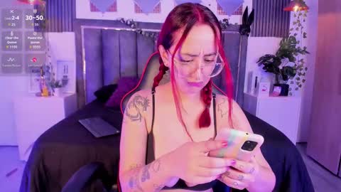 Snapshot of sammy_ithan chatting on October 30, 2:07 pm sammy_ithan online show from October 30, 2:07 pm