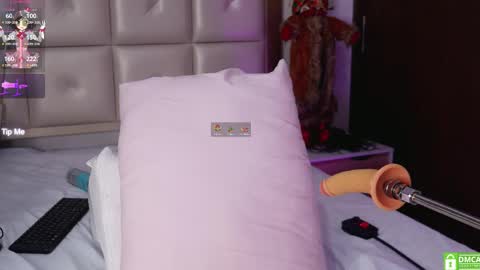 Snapshot of sammy_liz2 chatting on November 26, 1:12 pm sammy_liz2 online show from November 26, 1:12 pm