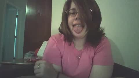 Sam online show from March 3, 5:18 pm