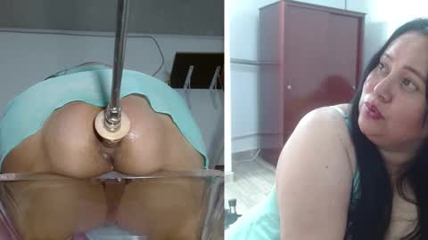 Snapshot of sammyevanss__ chatting on January 21, 5:27 am SAMMY online show from January 21, 5:27 am