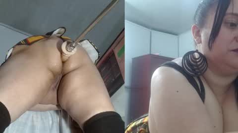 Snapshot of sammyevanss__ chatting on February 14, 3:11 am SAMMY online show from February 14, 3:11 am