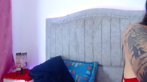 Snapshot of sammythx chatting on December 18, 10:54 am Sammy online show from December 18, 10:54 am