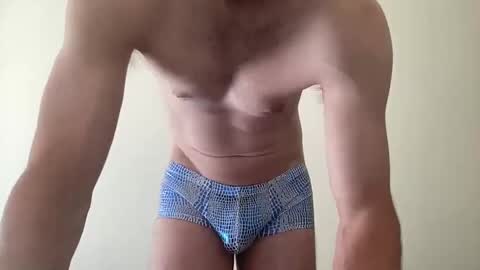 Snapshot of samt2527 chatting on March 1, 4:47 am SamT online show from March 1, 4:47 am