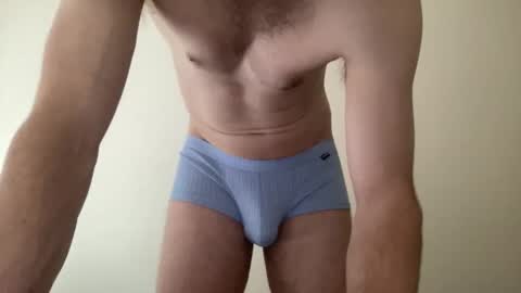 Snapshot of samt2527 chatting on September 13, 2:11 am SamT online show from September 13, 2:11 am