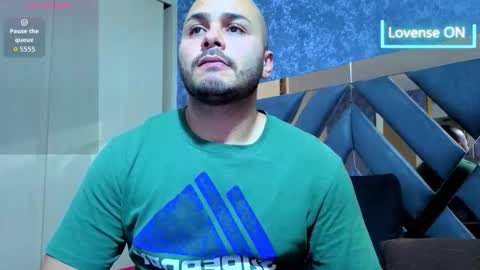 Snapshot of samuel_storm chatting on November 16, 10:26 pm samuel storm online show from November 16, 10:26 pm