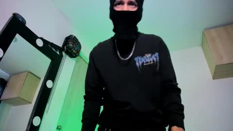 Snapshot of samuel_suarez chatting on September 21, 8:54 pm online show from September 21, 8:54 pm