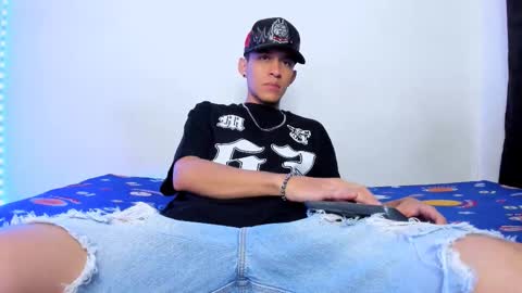   online show from January 9, 10:44 pm