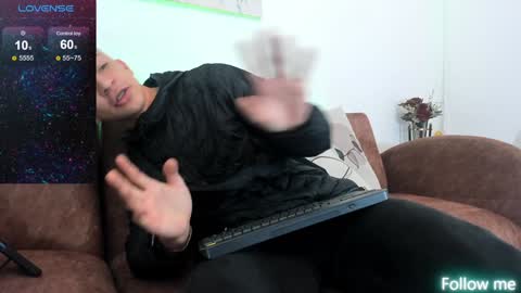 Samuel online show from January 24, 4:05 am