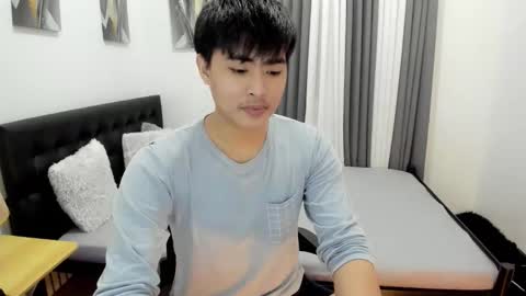 Snapshot of samuelangelo chatting on October 9, 8:29 pm Sam online show from October 9, 8:29 pm