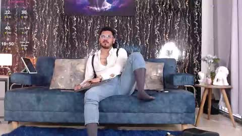 Snapshot of samuelcoopper chatting on November 2, 2:19 pm Samuel Coopper online show from November 2, 2:19 pm