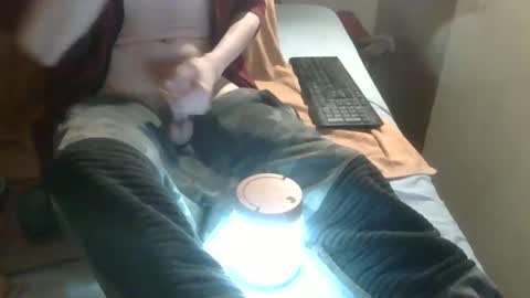 samueltal online show from April 19, 7:49 pm