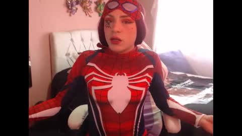 Snapshot of samy_babe chatting on October 28, 7:05 pm Samy Bae online show from October 28, 7:05 pm