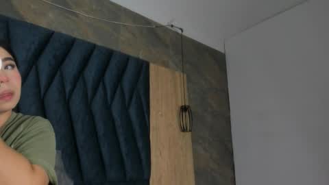 Snapshot of samy_grey01 chatting on November 1, 3:19 am S A M Y G R E Y online show from November 1, 3:19 am