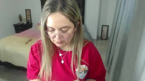 Snapshot of samy_vsn chatting on January 22, 3:09 am samy_vsn online show from January 22, 3:09 am