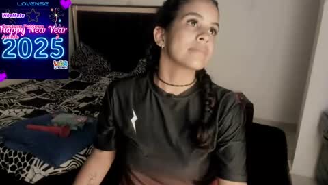 Snapshot of samykiss chatting on January 3, 11:01 pm SamyHolbrook online show from January 3, 11:01 pm